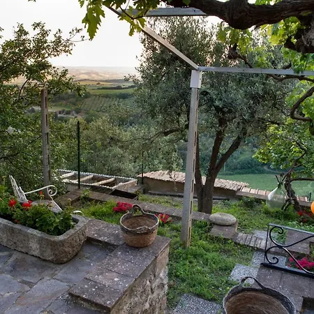 Casa Maria Dom wakacyjny Castelnuovo dellʼAbate